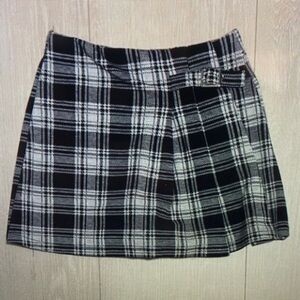 Plaid Black and White Kids Skort